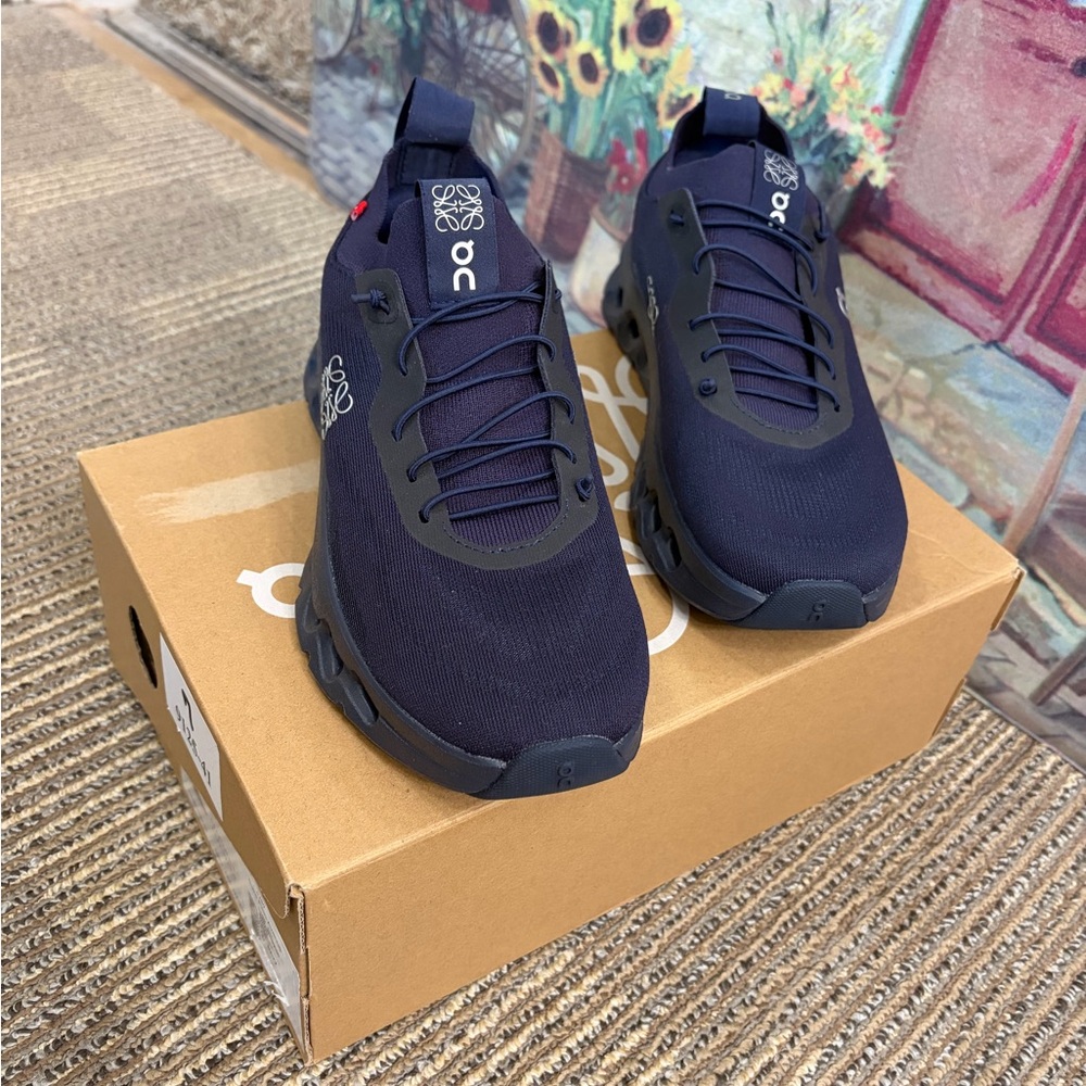 On+LOEWE Cloudtilt All Navy Sneakers - Picture 3 of 11